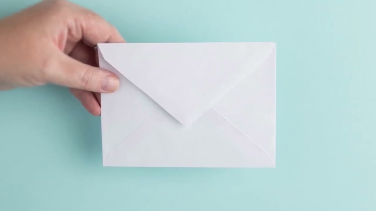 un sobre blanco interpretacion y significado