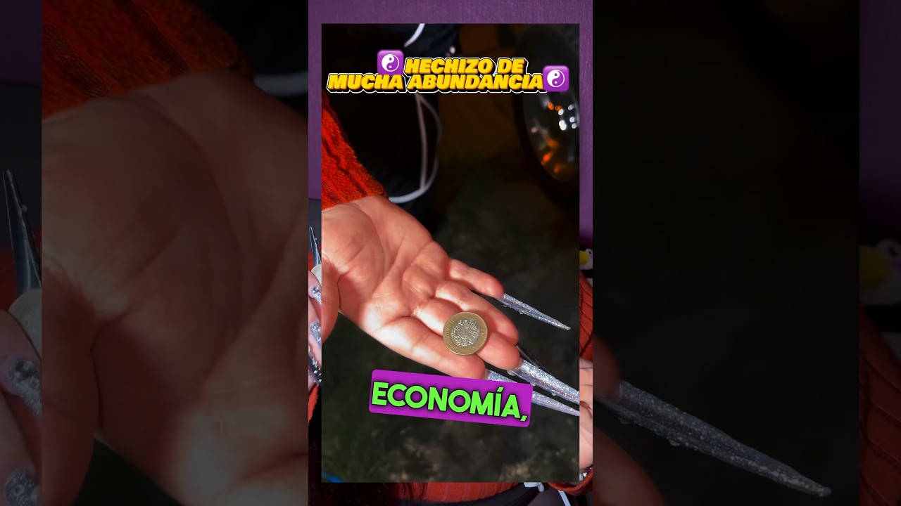 monedas tiradas un mensaje de abundancia