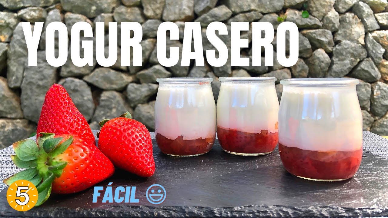 un delicioso yogurt de fresa
