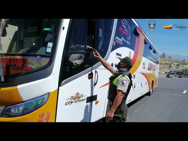 un operativo policial