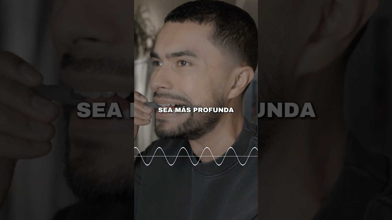 una misteriosa voz de hombre