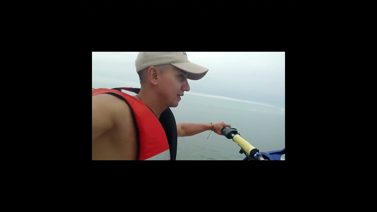 aventuras acuaticas en un jet ski