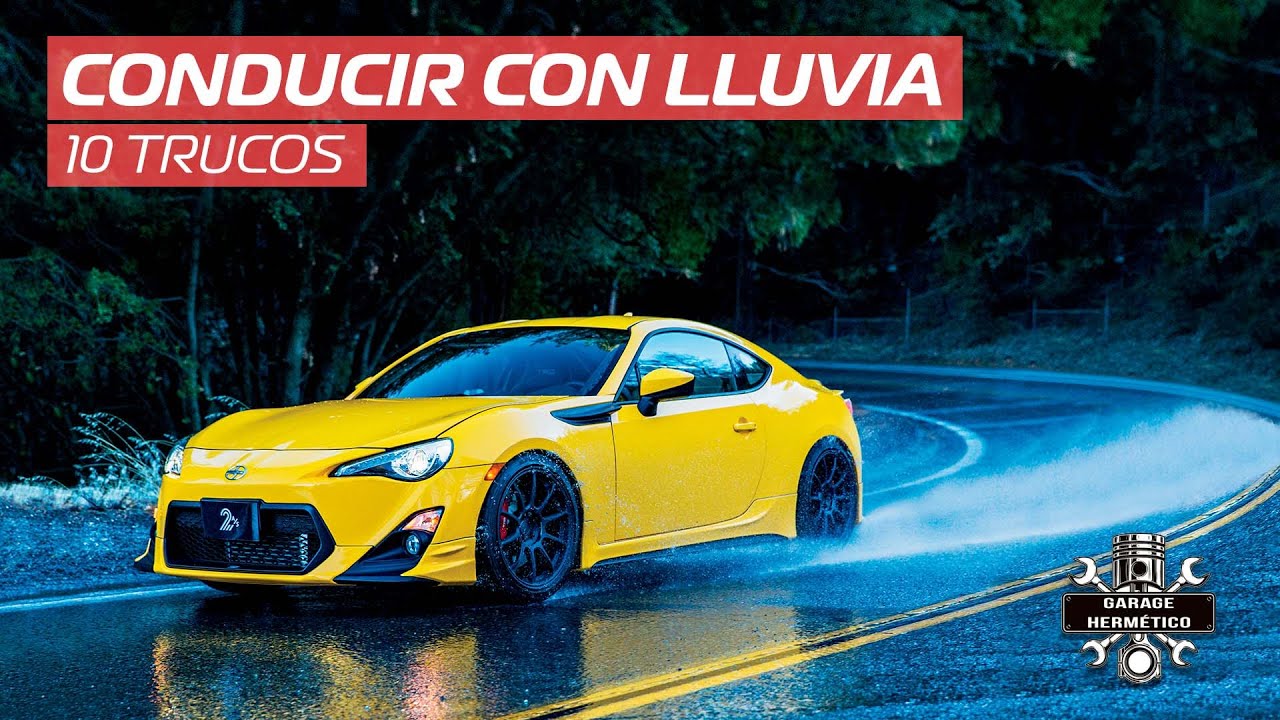 conducir bajo la lluvia una experiencia emocionante y desafiante